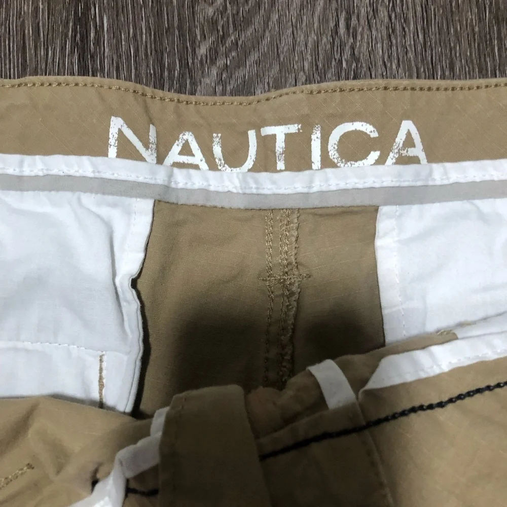 Nautica Men's Size 42 Tan Khaki Stretch Cargo Shorts